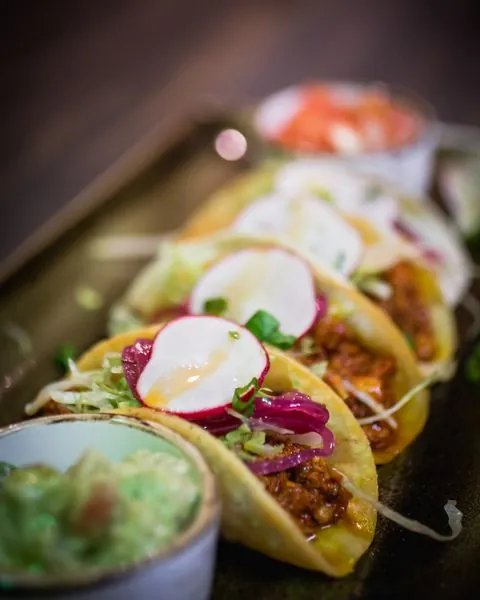 Tacos Yucatecos su guacamole