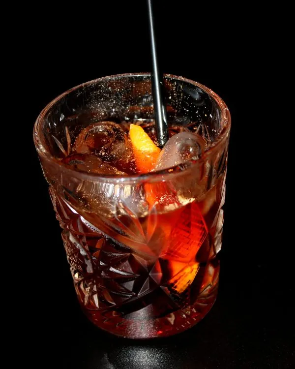 Old Fashioned su apelsino žievele